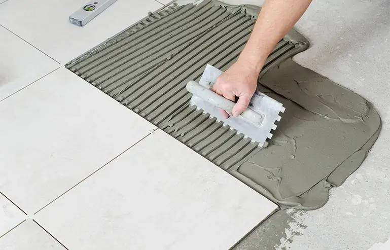 چسباندن کاشی روی کاشی کف 22 چسباندن کاشی کف